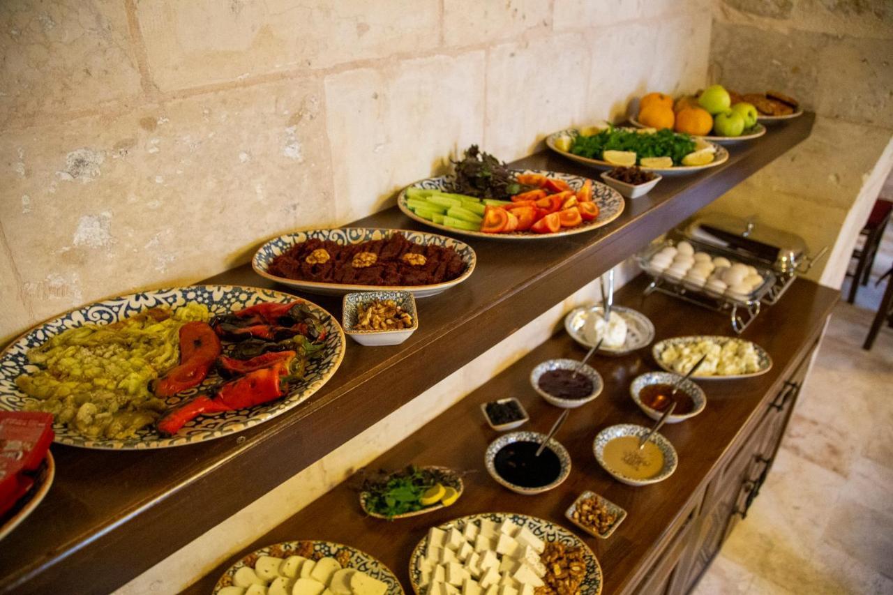 Hayatli Konak ชานลูร์ฟา ภายนอก รูปภาพ